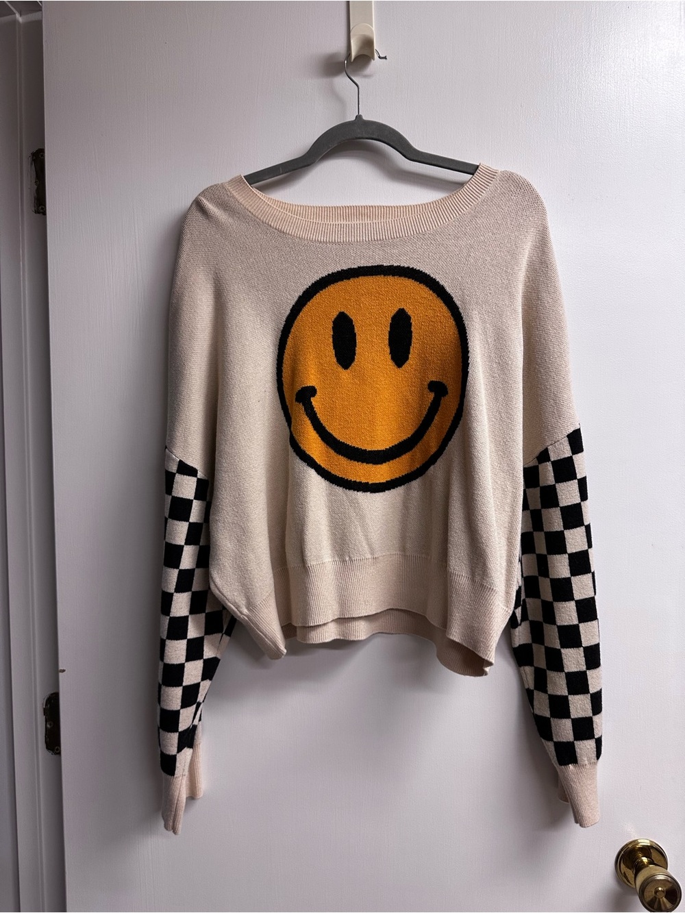 Cream Smiley Face Checkerboard Sleeve Sweater
